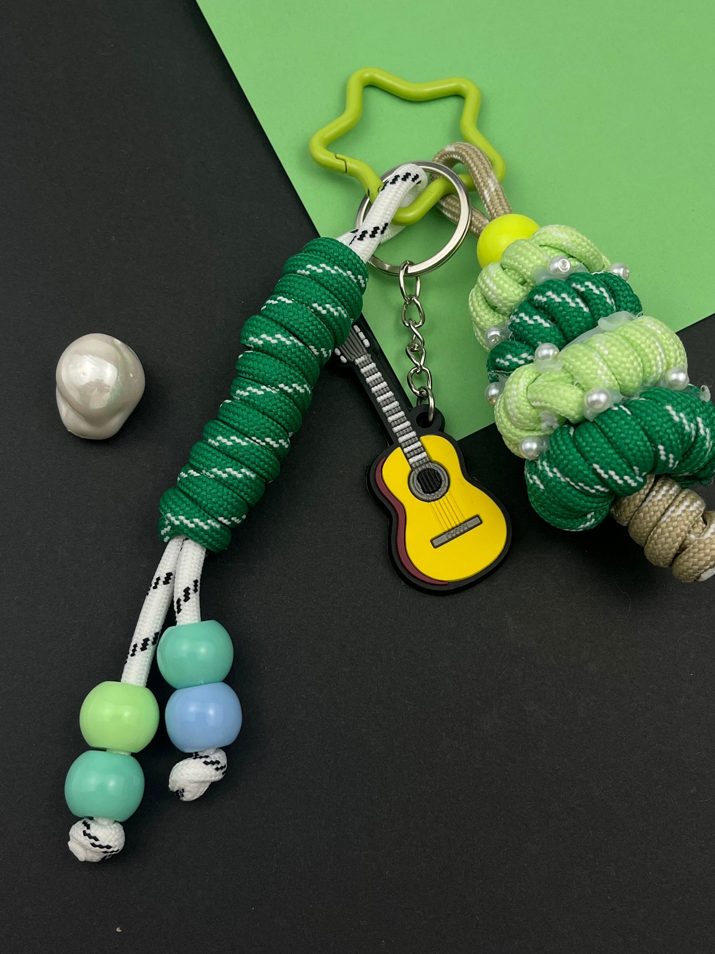 Green Music - Themed Keychain: Guitar & Tree Charms