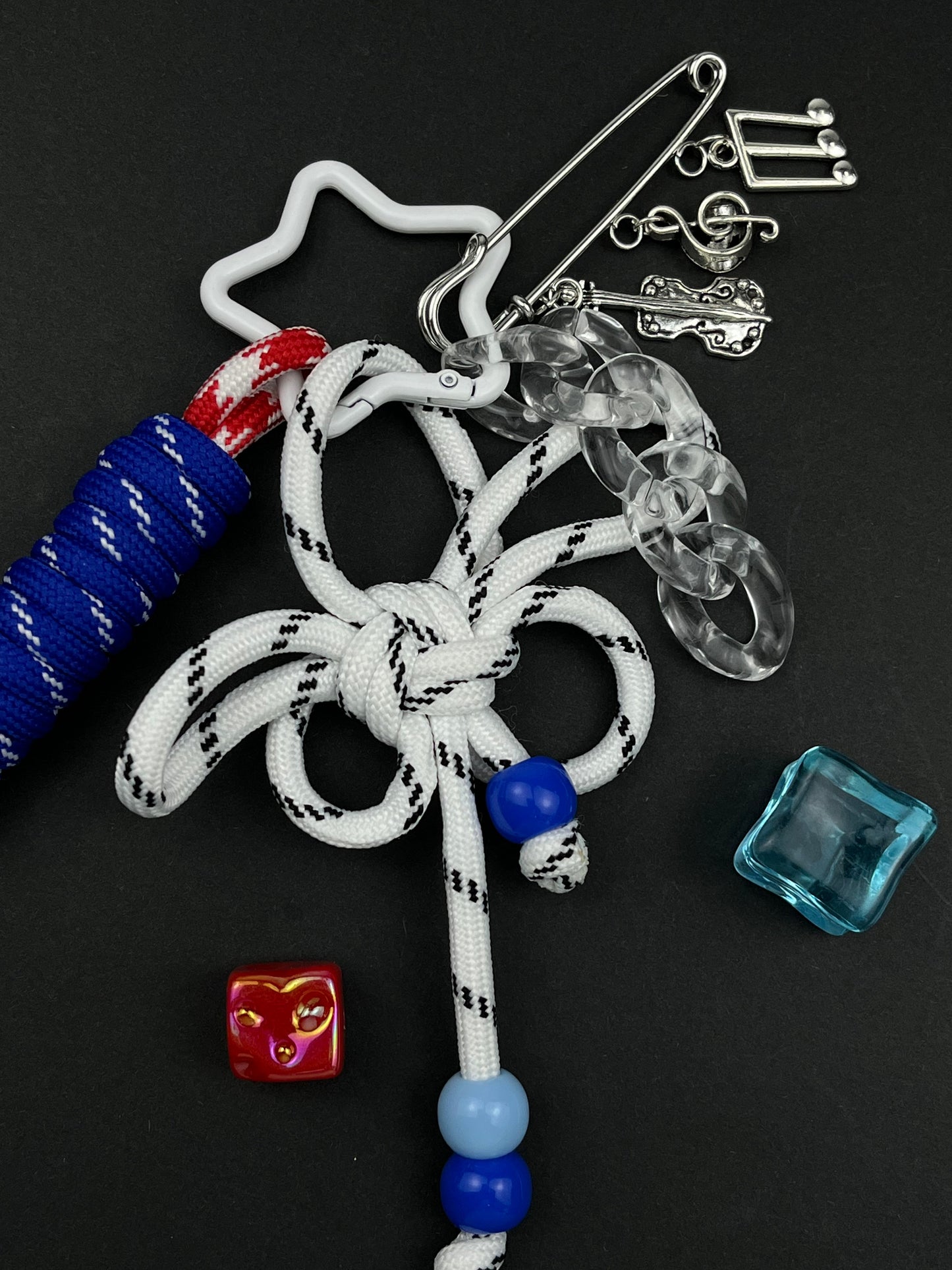Boho - Chic Rope - Knit Flower Keychain: Unique Music - Inspired Charm