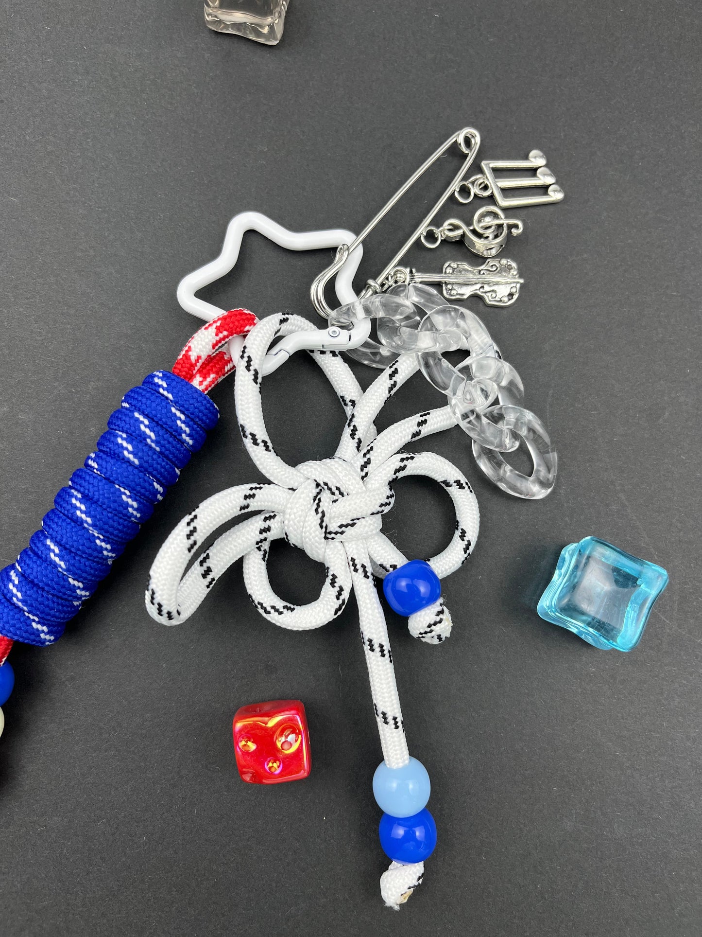 Boho - Chic Rope - Knit Flower Keychain: Unique Music - Inspired Charm