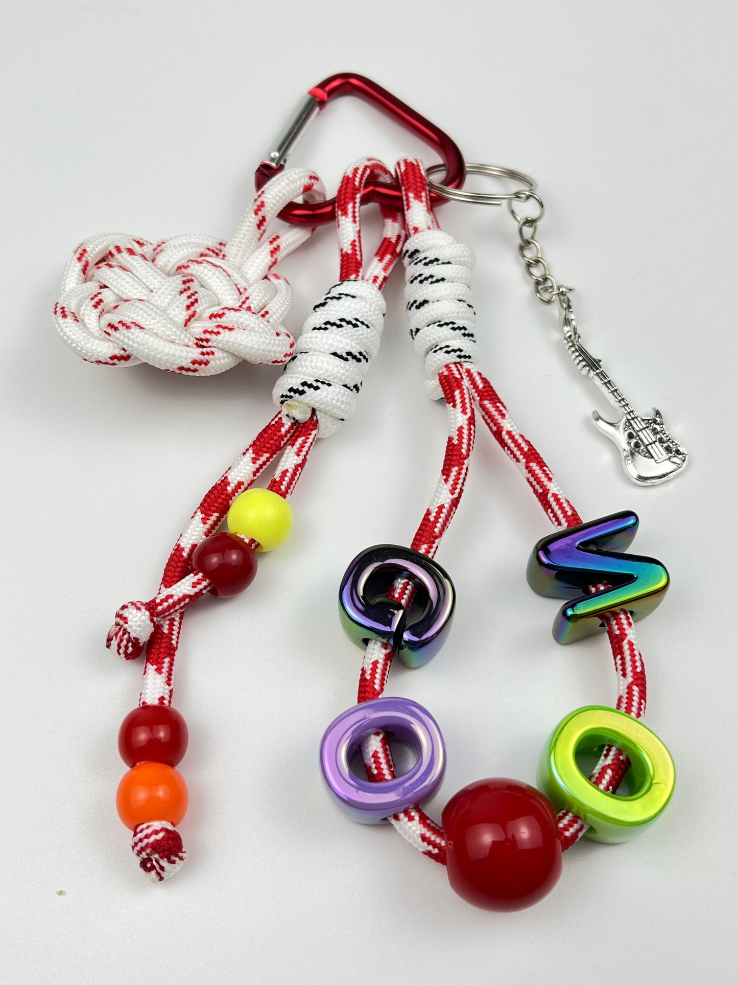 Colorful "GOON" Guitar Keychain: Trendy Rope - Woven Accessory