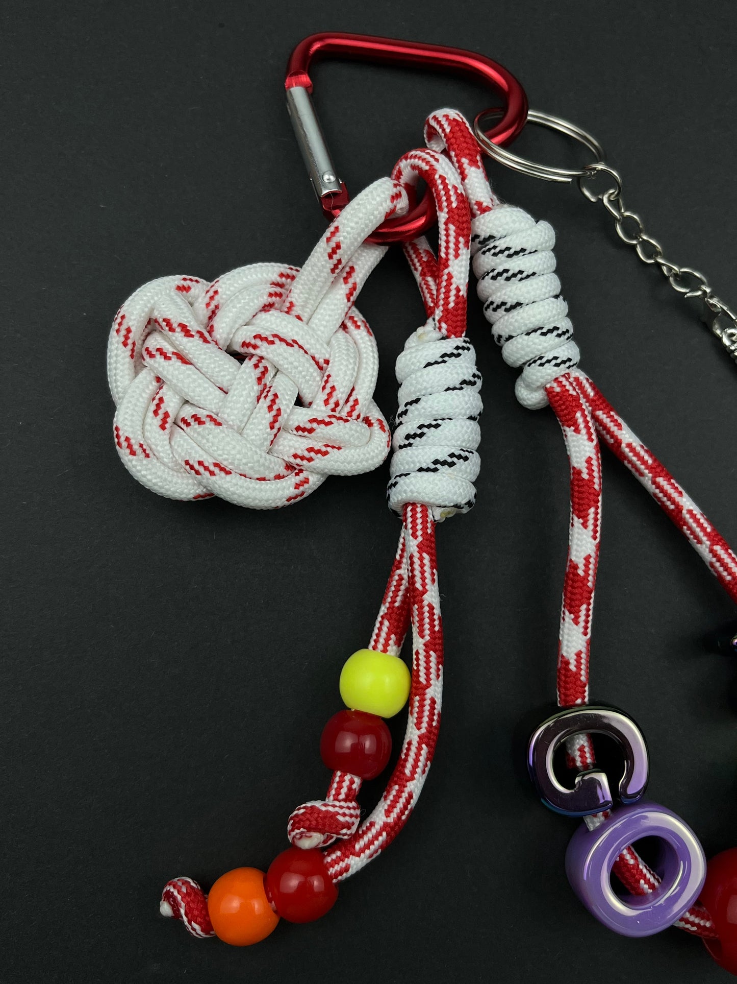 Colorful "GOON" Guitar Keychain: Trendy Rope - Woven Accessory