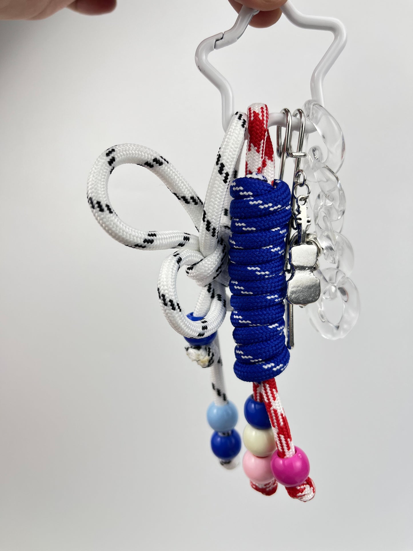 Boho - Chic Rope - Knit Flower Keychain: Unique Music - Inspired Charm