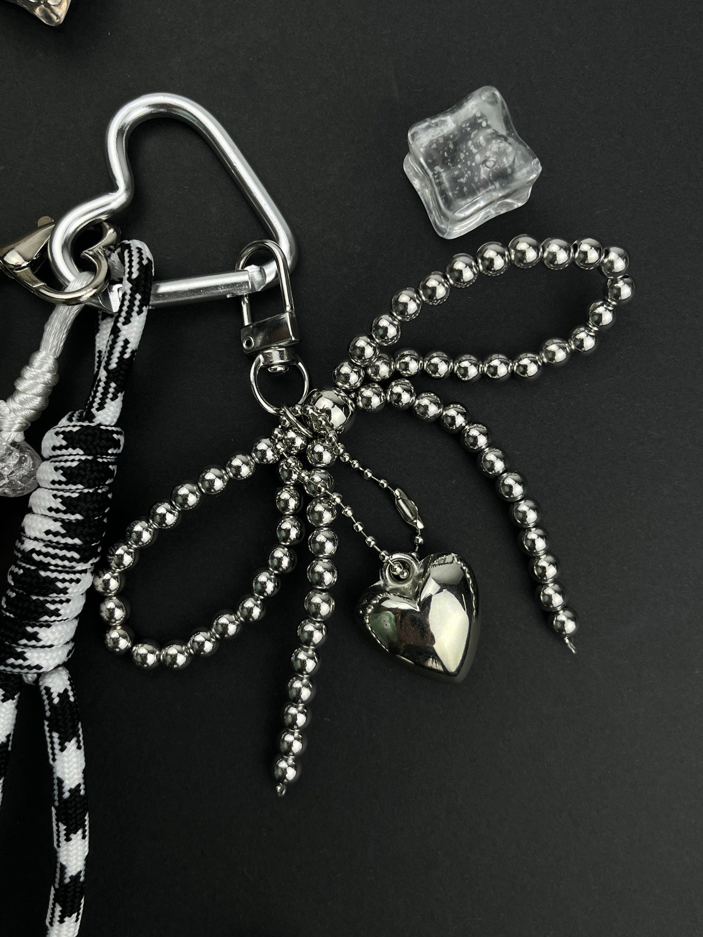 Trendy Rock - Style Keychain | Guitar Beads + Metal Charms, Personality On - Stage