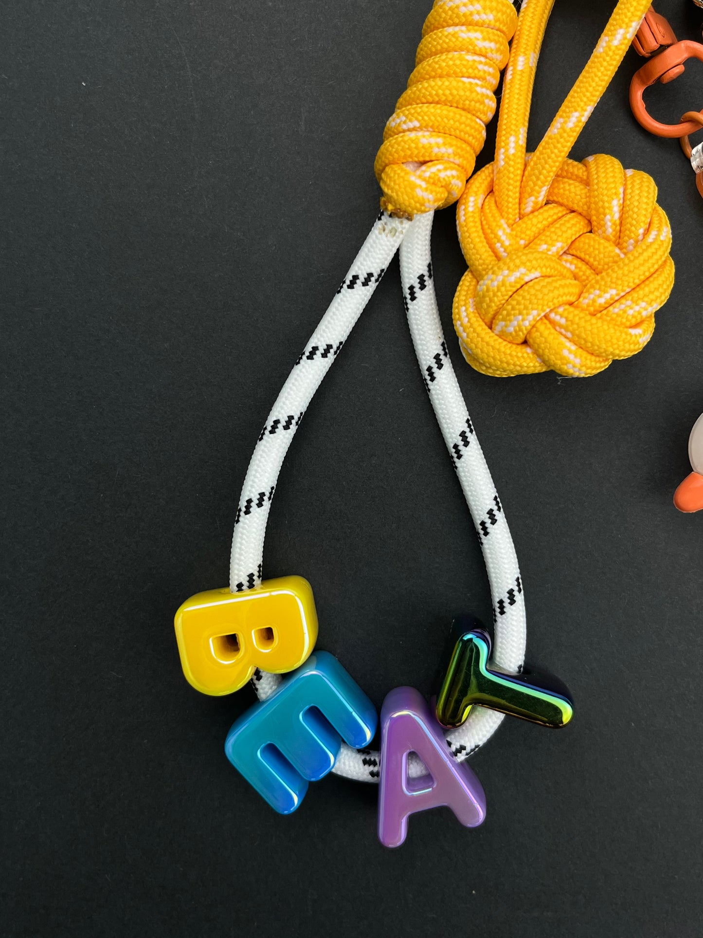 Cute Duck & Colorful Letter Keychain Set: Fun - Filled Daily Accessory