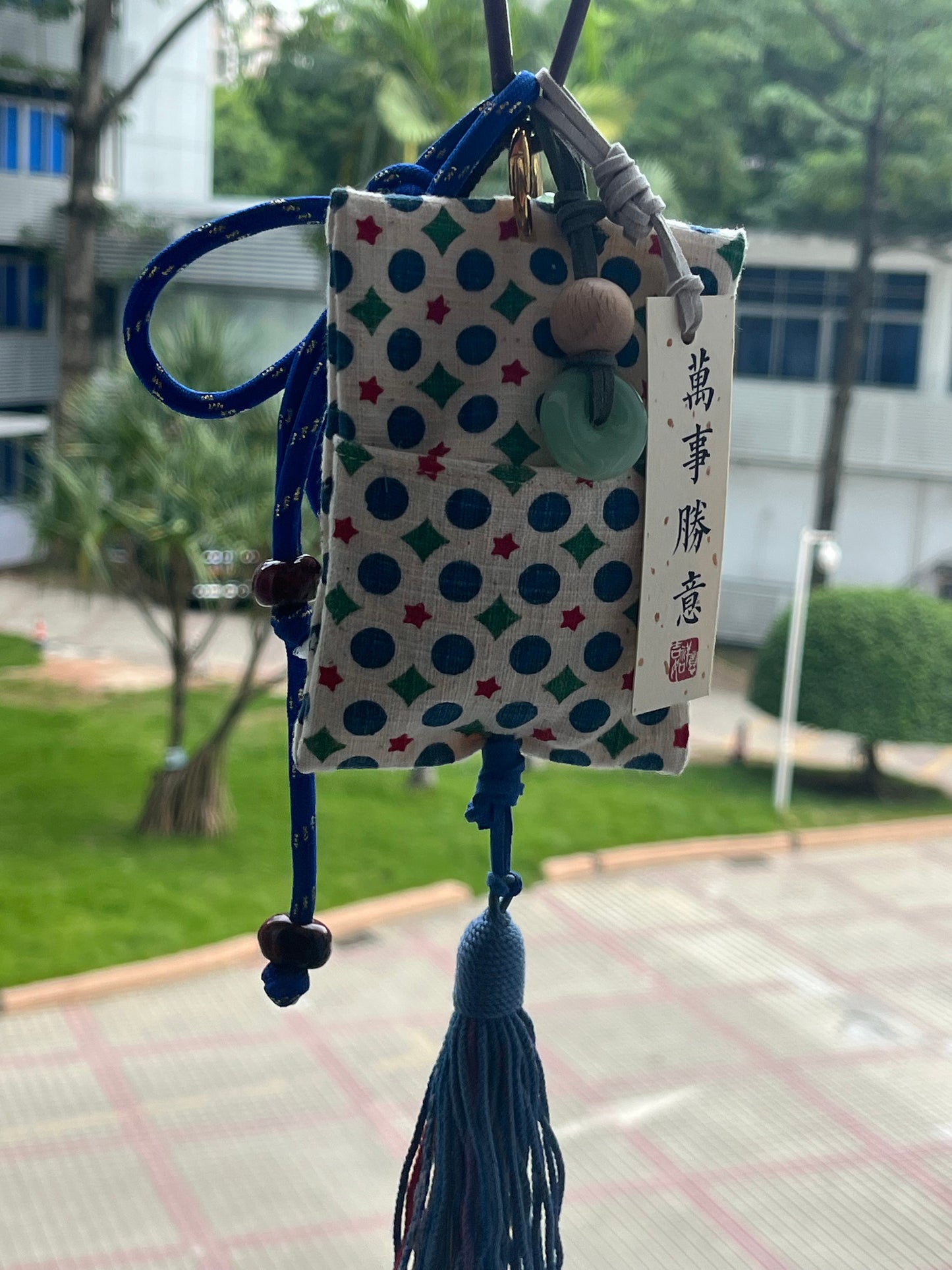 Handmade Paracord Blessing Ornament | “Peace and Joy” Jade Gourd Woven Pendant