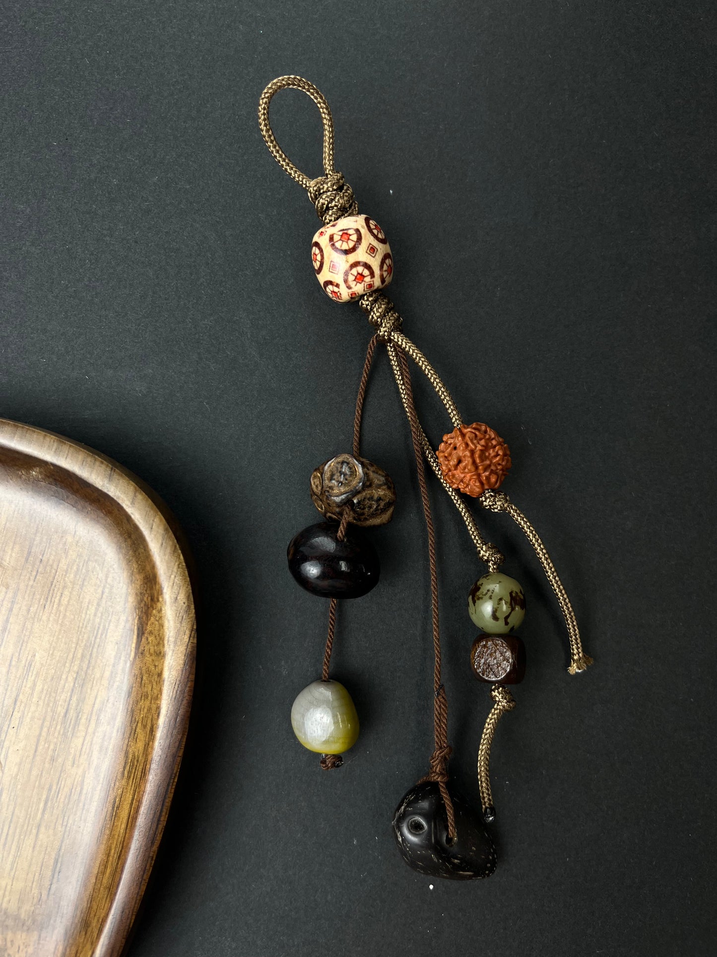 Handmade Paracord Multigem Keychain/Bag Charm, Retro Zen - Style Accessory