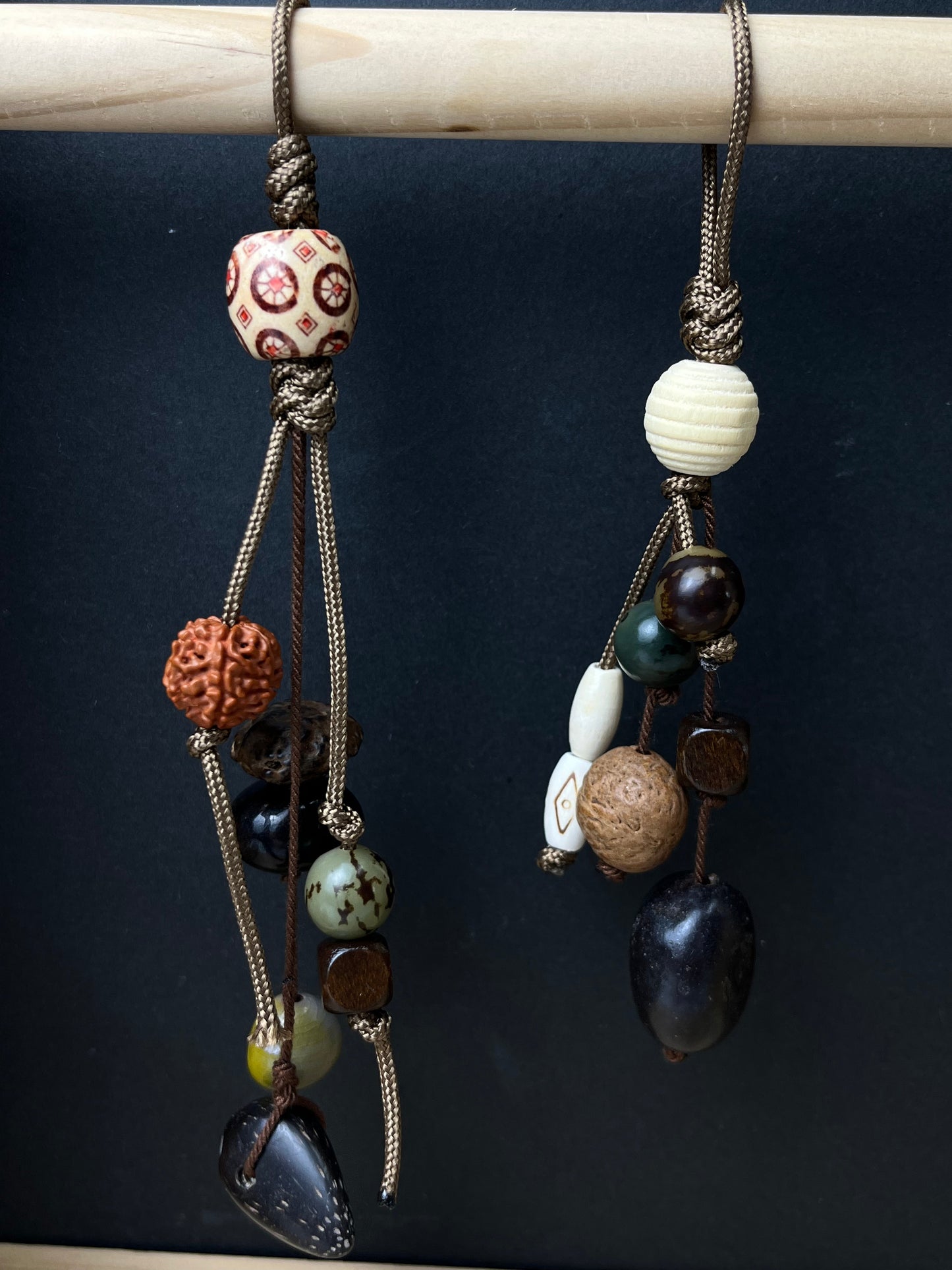 Handmade Paracord Multigem Keychain/Bag Charm, Retro Zen - Style Accessory