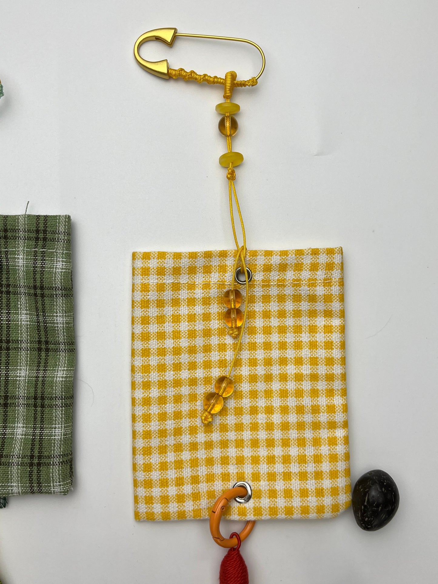 Handmade Jade Thread Yellow Plaid Storage Charm, Retro Vibrant Small Bag