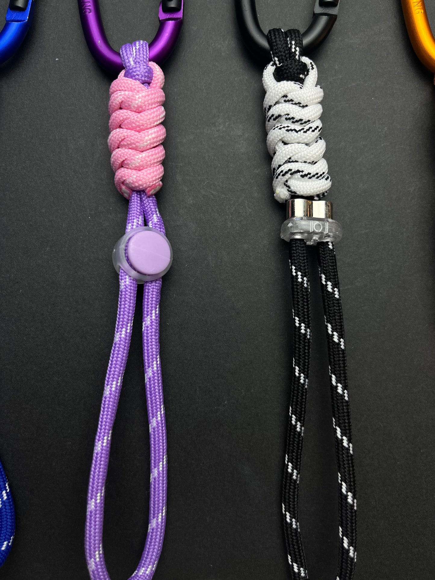 Handmade Paracord Multifunctional Carabiner, Portable Water Bottle/Key Lanyard