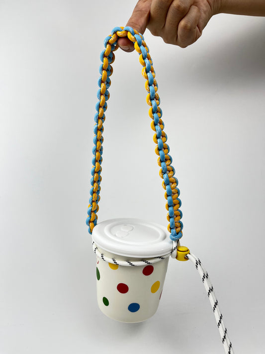 Hand - woven Blue and Yellow Contrast Paracord Cup Hanger, a New Partner for Portable Water Cups!
