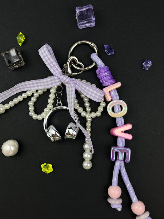 Dreamy Purple “LOVE” Pearl Keychain | Headphone Charm + Checkered Ribbon, Full of Romantic Vibe