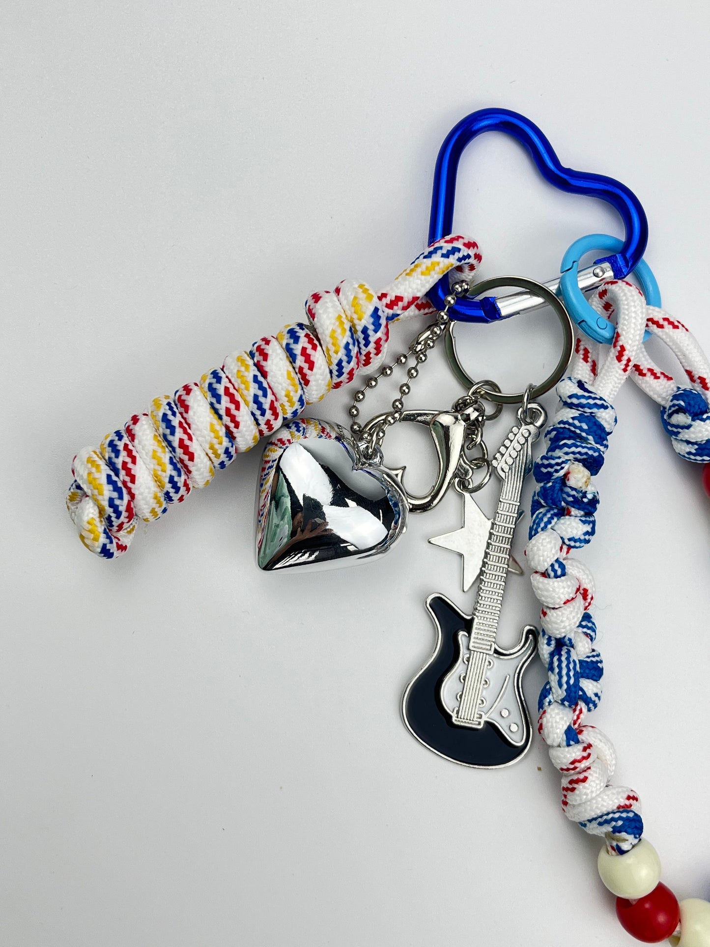 Trendy Music - Style Keychain | Guitar Charm + Woven Rope, Eye - catching Color Match