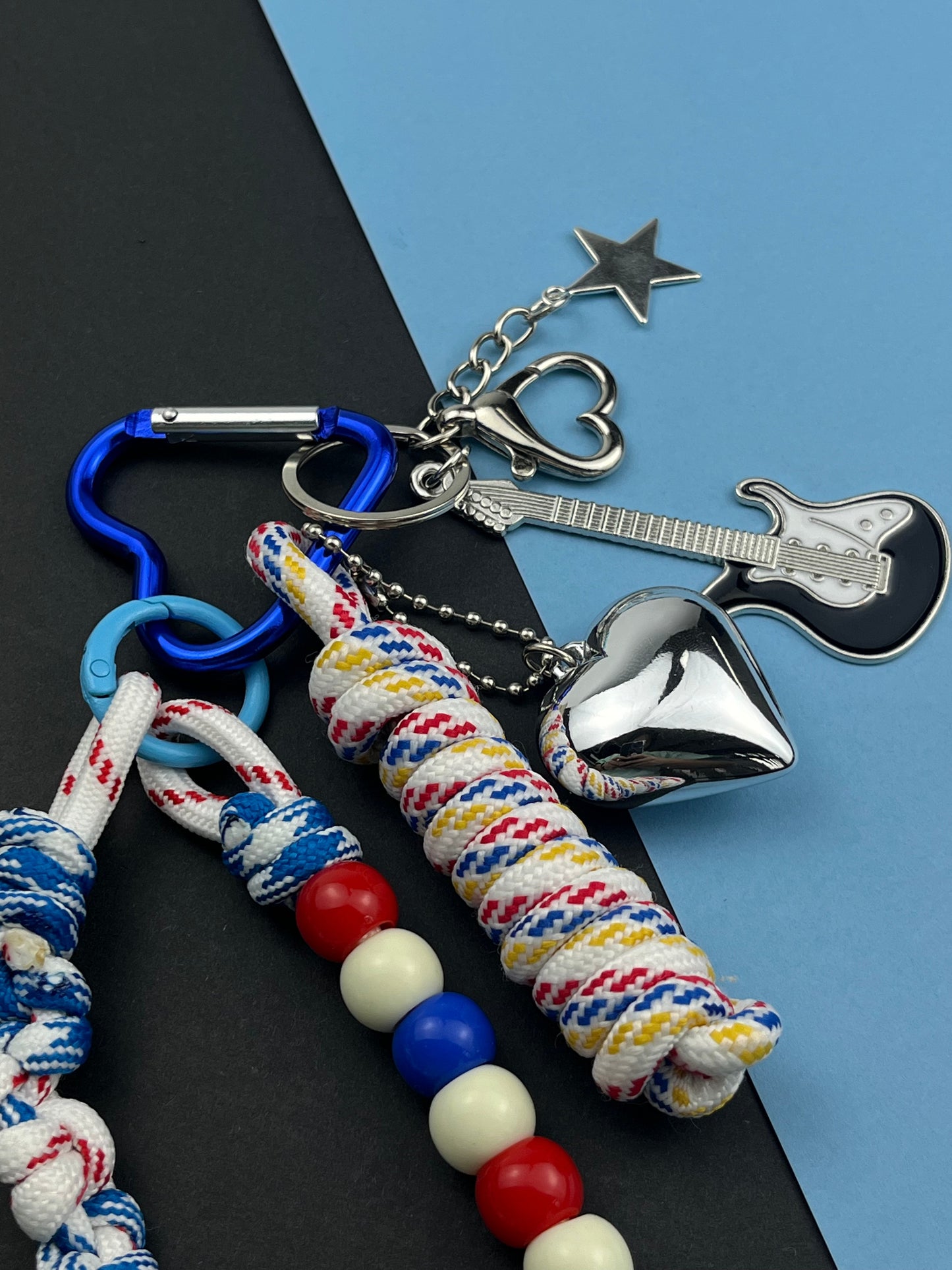 Trendy Music - Style Keychain | Guitar Charm + Woven Rope, Eye - catching Color Match