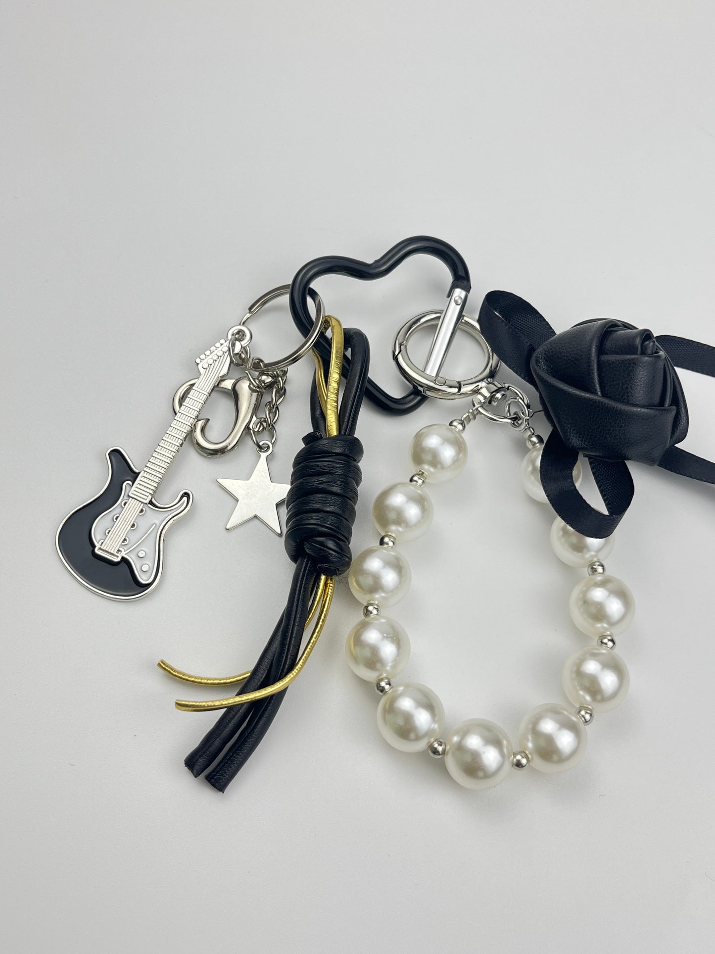 Cool Black Rose Pearl Keychain | Guitar Charm + Metal Accessories, Full of Personality
