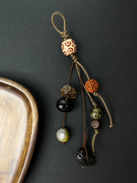 Handmade Paracord Multigem Keychain/Bag Charm, Retro Zen - Style Accessory