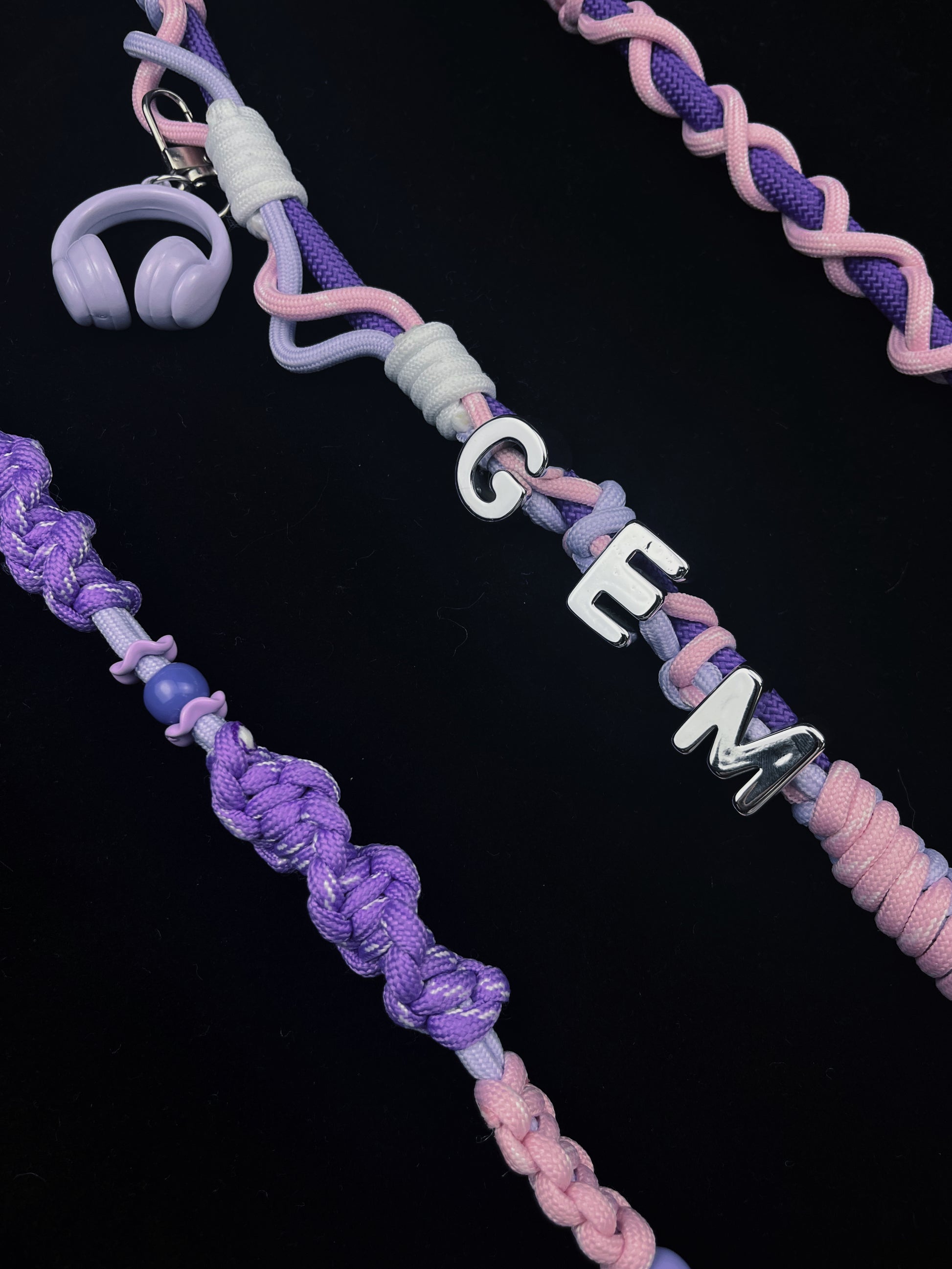 Colorful paracord keychain styled for everyday carry — SHENG Craft