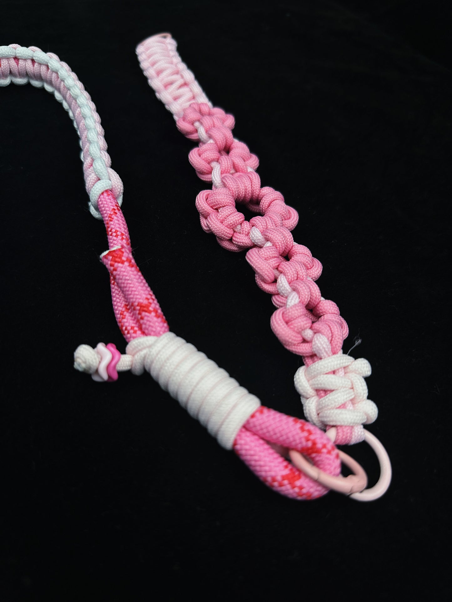 Hand-woven paracord heart detail close-up — Handmade by SHENG