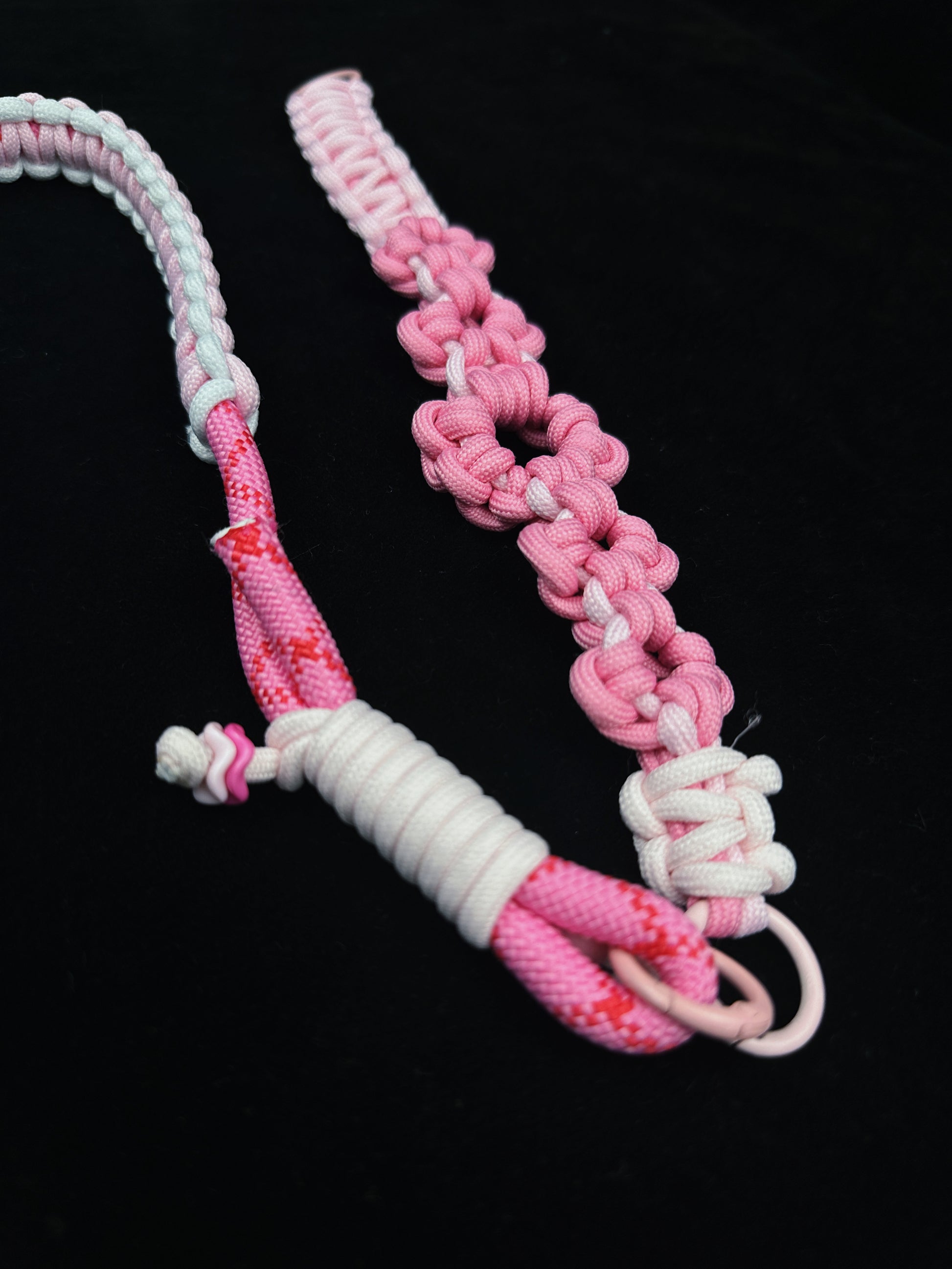 Hand-woven paracord heart detail close-up — Handmade by SHENG